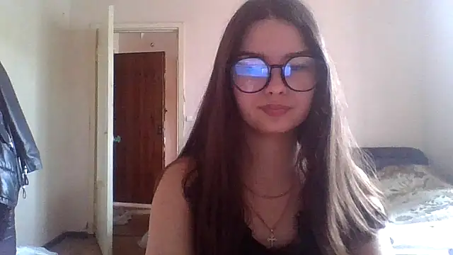 Snapshot of Bellochka201 chatting on 06-08-26, 08:48 Bellochka201 online show from 06-08-26, 08:48
