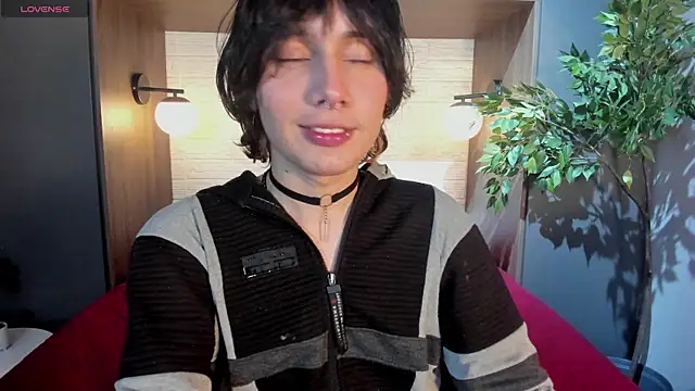 Brunodeluca  online show from 07-11-26, 07:47