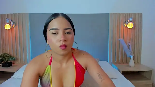 Snapshot of carla_smellie chatting on 06-10-26, 07:15 carla smellie online show from 06-10-26, 07:15
