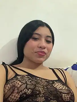 Snapshot of Paula-sinz chatting on 05-26-26, 09:57 Paula-sinz online show from 05-26-26, 09:57