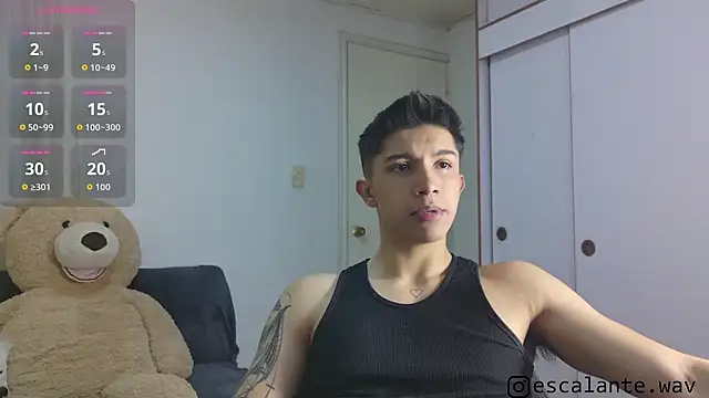 Snapshot of Thesaint_xxx chatting on 07-23-26, 03:26 Thesaint xxx online show from 07-23-26, 03:26