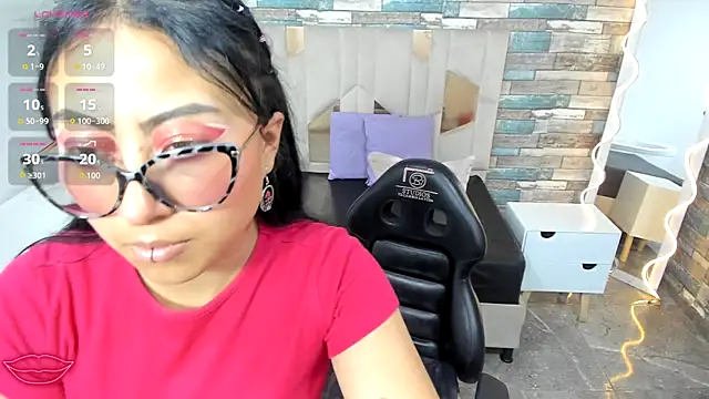 Snapshot of Amhira_Tay chatting on 07-04-26, 07:18 Amhira Tay online show from 07-04-26, 07:18
