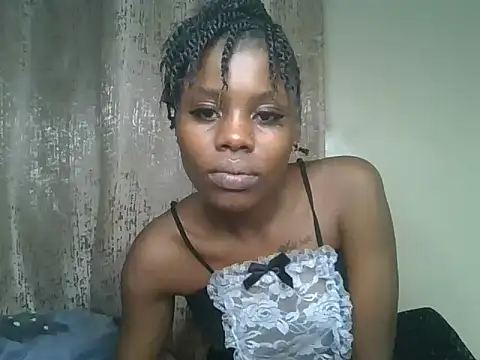 Snapshot of Sexxy_littlemiss chatting on 05-19-26, 02:07 Sexxy littlemiss online show from 05-19-26, 02:07