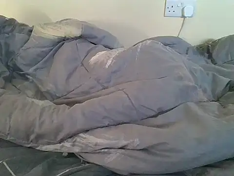 Snapshot of Sexxy_littlemiss chatting on 05-27-26, 02:02 Sexxy littlemiss online show from 05-27-26, 02:02