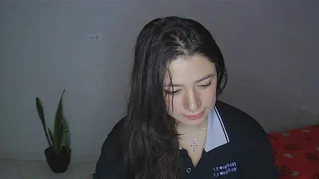 Snapshot of alythia chatting on 05-23-26, 02:43 alythia online show from 05-23-26, 02:43