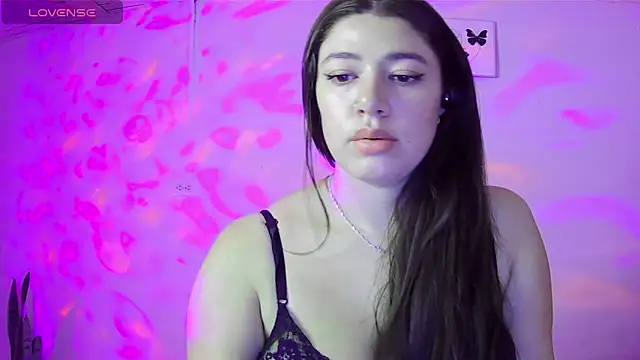 Snapshot of alythia chatting on 06-02-26, 01:38 alythia online show from 06-02-26, 01:38