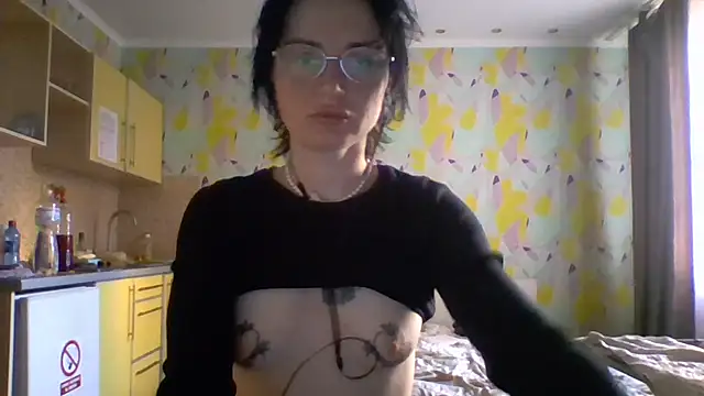 Snapshot of Diana_sosala chatting on 06-26-26, 04:02 Diana sosala online show from 06-26-26, 04:02
