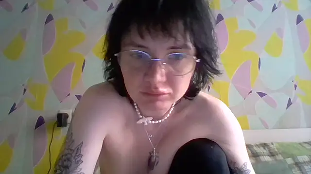 Snapshot of Diana_sosala chatting on 07-04-26, 12:32 Diana sosala online show from 07-04-26, 12:32