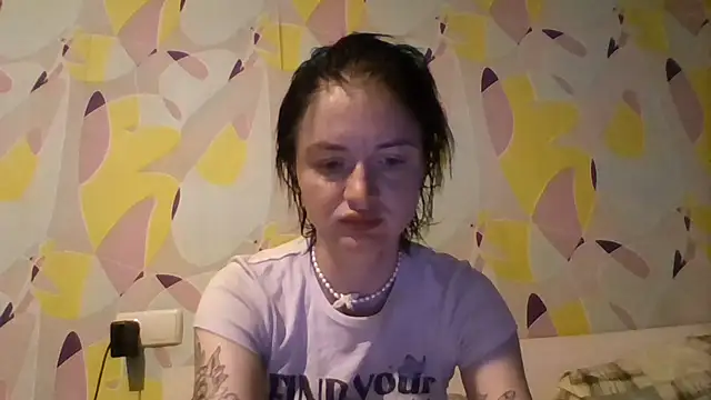 Snapshot of Diana_sosala chatting on 07-17-26, 11:02 Diana sosala online show from 07-17-26, 11:02