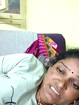 Snapshot of mynatamil143 chatting on 06-21-26, 06:14 mynatamil143 online show from 06-21-26, 06:14