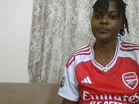 Snapshot of dollface_bela chatting on 07-24-26, 07:59 dollface bela online show from 07-24-26, 07:59