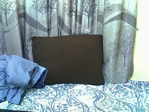 Snapshot of Sweet_elisa001 chatting on 06-30-26, 04:34 Sweet elisa001 online show from 06-30-26, 04:34