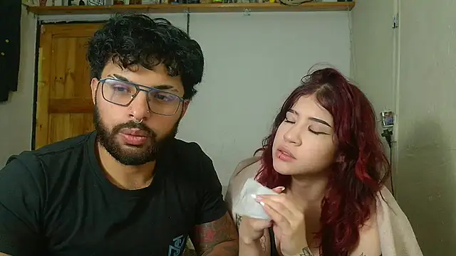 Snapshot of LYNN_N_SAMMAEL chatting on 06-02-26, 05:07 LYNN N SAMMAEL online show from 06-02-26, 05:07