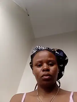 sexy girlyee online show from 06-24-26, 10:07