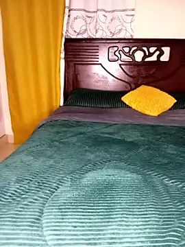 sexy girlyee online show from 06-12-26, 05:10