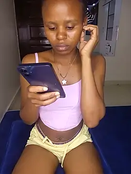 sexy girlyee online show from 06-22-26, 06:27