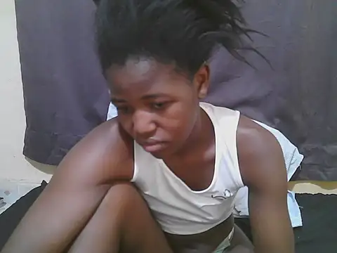 Snapshot of Sweet-tatiana chatting on 06-19-26, 11:16 Sweet-tatiana online show from 06-19-26, 11:16