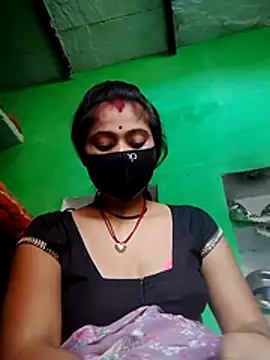 Snapshot of Rachnaaapkijaan78 chatting on 06-20-26, 04:17 Rachnaaapkijaan78 online show from 06-20-26, 04:17