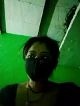 Snapshot of Rachnaaapkijaan78 chatting on 06-15-26, 06:29 Rachnaaapkijaan78 online show from 06-15-26, 06:29