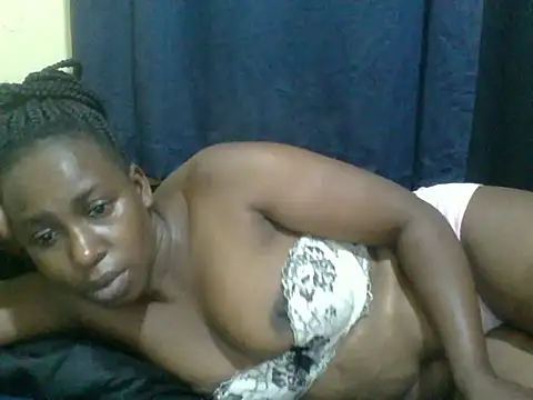 Snapshot of naughty-slender chatting on 06-11-26, 03:42 naughty-slender online show from 06-11-26, 03:42