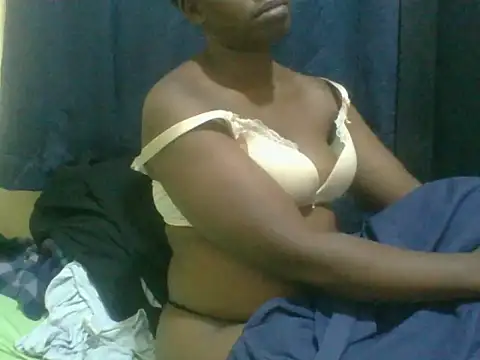 Snapshot of naughty-slender chatting on 05-31-26, 07:25 naughty-slender online show from 05-31-26, 07:25