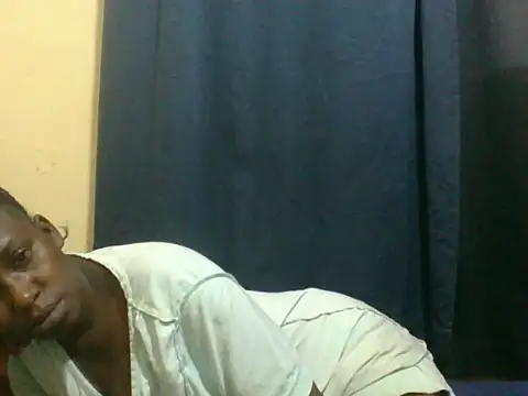 Snapshot of naughty-slender chatting on 06-12-26, 04:38 naughty-slender online show from 06-12-26, 04:38