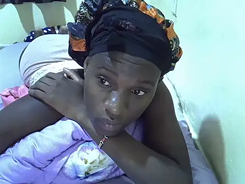 Snapshot of Gorgeous-maya chatting on 05-28-26, 08:22 Gorgeous-maya online show from 05-28-26, 08:22