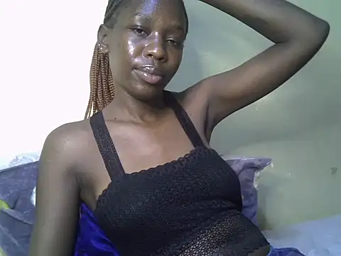 Snapshot of Simplyloy33 chatting on 05-19-26, 06:48 Simplyloy33 online show from 05-19-26, 06:48