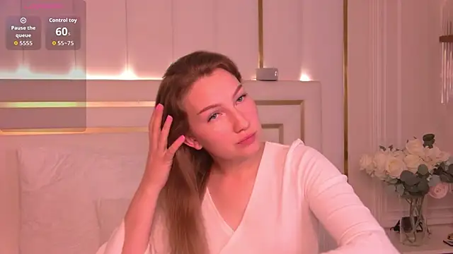 Snapshot of JessicaMartin chatting on 06-19-26, 06:19 JessicaMartin online show from 06-19-26, 06:19