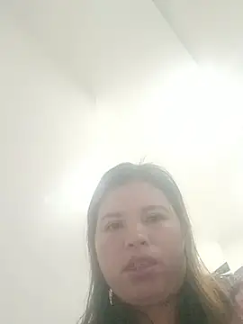 -Yeyi- online show from 05-21-26, 02:14