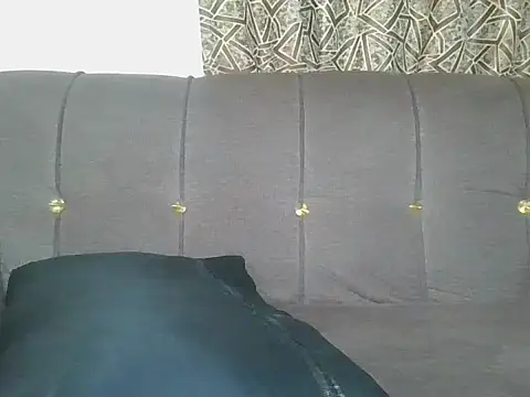 misspretty001 online show from 07-13-26, 06:29