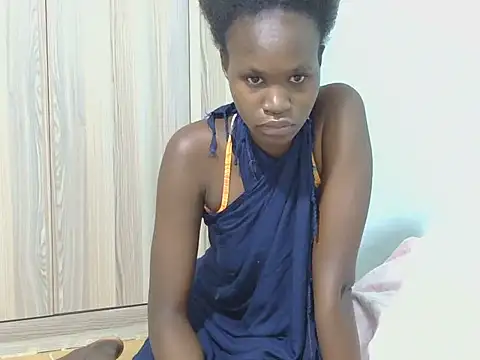 Snapshot of Gonegirl_p chatting on 05-21-26, 12:13 Gonegirl p online show from 05-21-26, 12:13