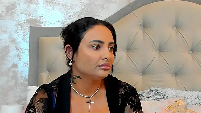 Snapshot of Bianca_Vale chatting on 07-06-26, 05:14 Bianca Vale online show from 07-06-26, 05:14