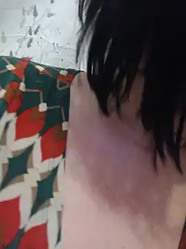 Snapshot of SeductiveSirenX chatting on 05-15-26, 08:40 SeductiveSirenX online show from 05-15-26, 08:40