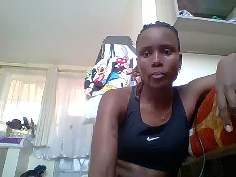 kiki8390 online show from 06-15-26, 01:44