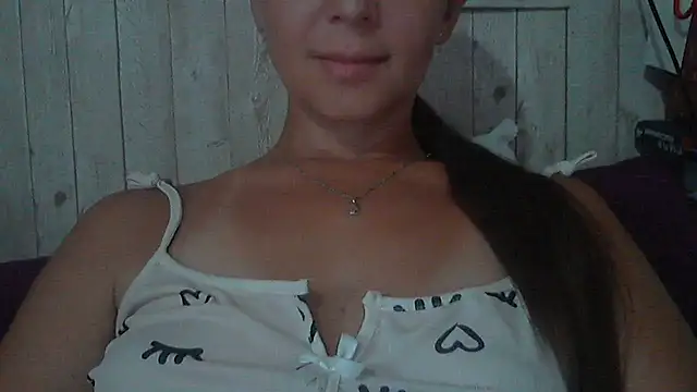 Bella--White online show from 07-15-26, 02:02