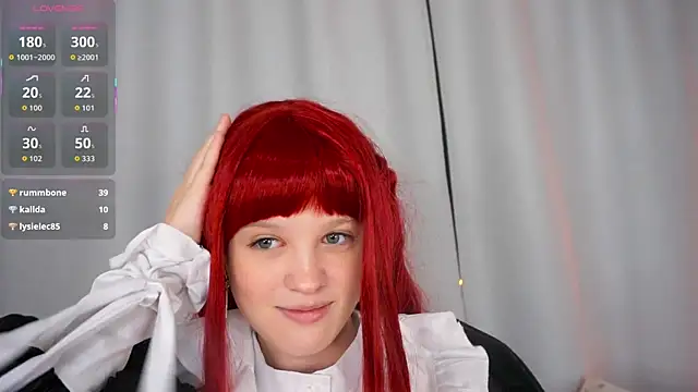 Snapshot of LunaLeez chatting on 05-31-26, 06:09 LunaLeez online show from 05-31-26, 06:09