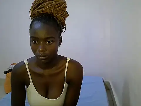 Snapshot of BUNNY_BLISS1 chatting on 05-21-26, 04:54 BUNNY BLISS1 online show from 05-21-26, 04:54