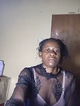 Mamapretty online show from 05-19-26, 01:21