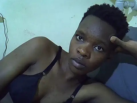 Snapshot of slender_queen15 chatting on 06-19-26, 09:26 slender queen15 online show from 06-19-26, 09:26