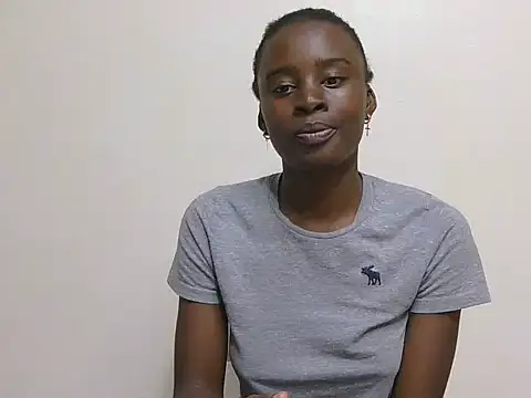 Snapshot of SassyTarrif chatting on 06-02-26, 01:44 SassyTarrif online show from 06-02-26, 01:44