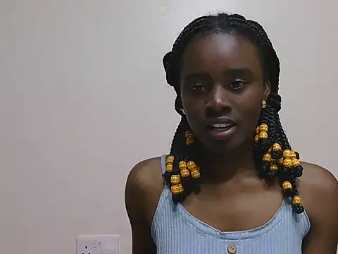 Snapshot of SassyTarrif chatting on 06-19-26, 01:17 SassyTarrif online show from 06-19-26, 01:17