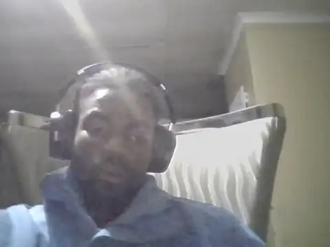 Snapshot of african26 chatting on 05-17-26, 07:25 african26 online show from 05-17-26, 07:25