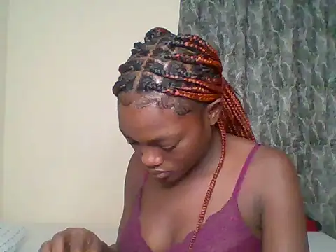 Snapshot of Belle_bubbles chatting on 06-16-26, 06:08 Belle bubbles online show from 06-16-26, 06:08