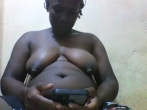 Snapshot of Lovely-baby9 chatting on 05-26-26, 06:17 Lovely-baby9 online show from 05-26-26, 06:17