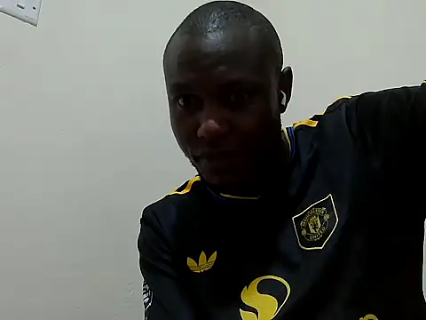 Snapshot of BBC_SEXY chatting on 05-16-26, 03:27 BBC SEXY online show from 05-16-26, 03:27