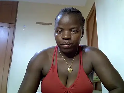 Snapshot of misscandic_ chatting on 05-17-26, 02:06 misscandic online show from 05-17-26, 02:06