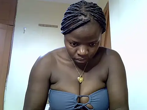 Snapshot of misscandic_ chatting on 06-02-26, 11:21 misscandic online show from 06-02-26, 11:21