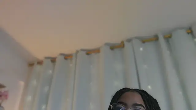 Snapshot of Ayanaa_Ebony_ chatting on 07-01-26, 11:21 Ayanaa Ebony online show from 07-01-26, 11:21