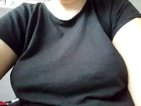 Snapshot of Rossyta_r chatting on 06-03-26, 07:53 Rossyta r online show from 06-03-26, 07:53